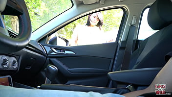 Off The Street Gives Me Blowjob In My Car